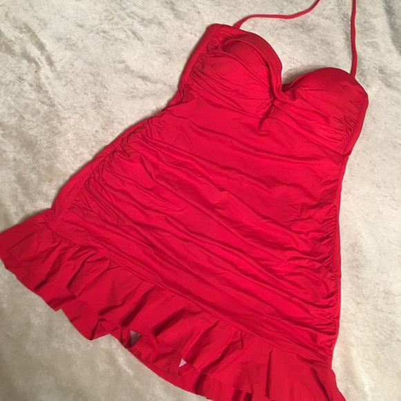 Classic red retro looking one piece. - Picture 1 of 5